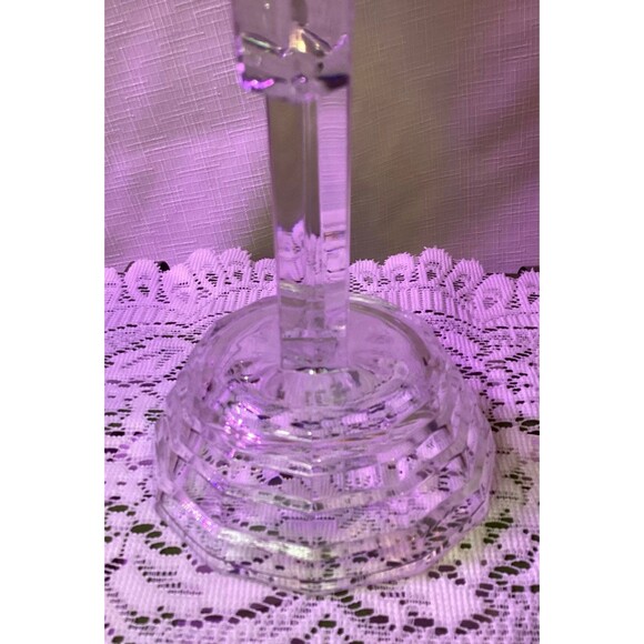 Beautiful Crystal Cross 7 Inches Tall Base 4 Inches Diameter - Picture 10 of 12
